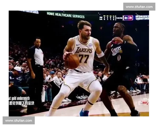 黄蜂对阵马刺全场录像回放精彩瞬间与战术解析关键回合球星表现深度复盘