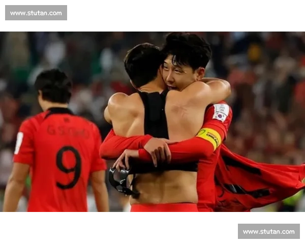 韩国对阵中国精彩直播：两国足球激战正酣 谁将笑到最后